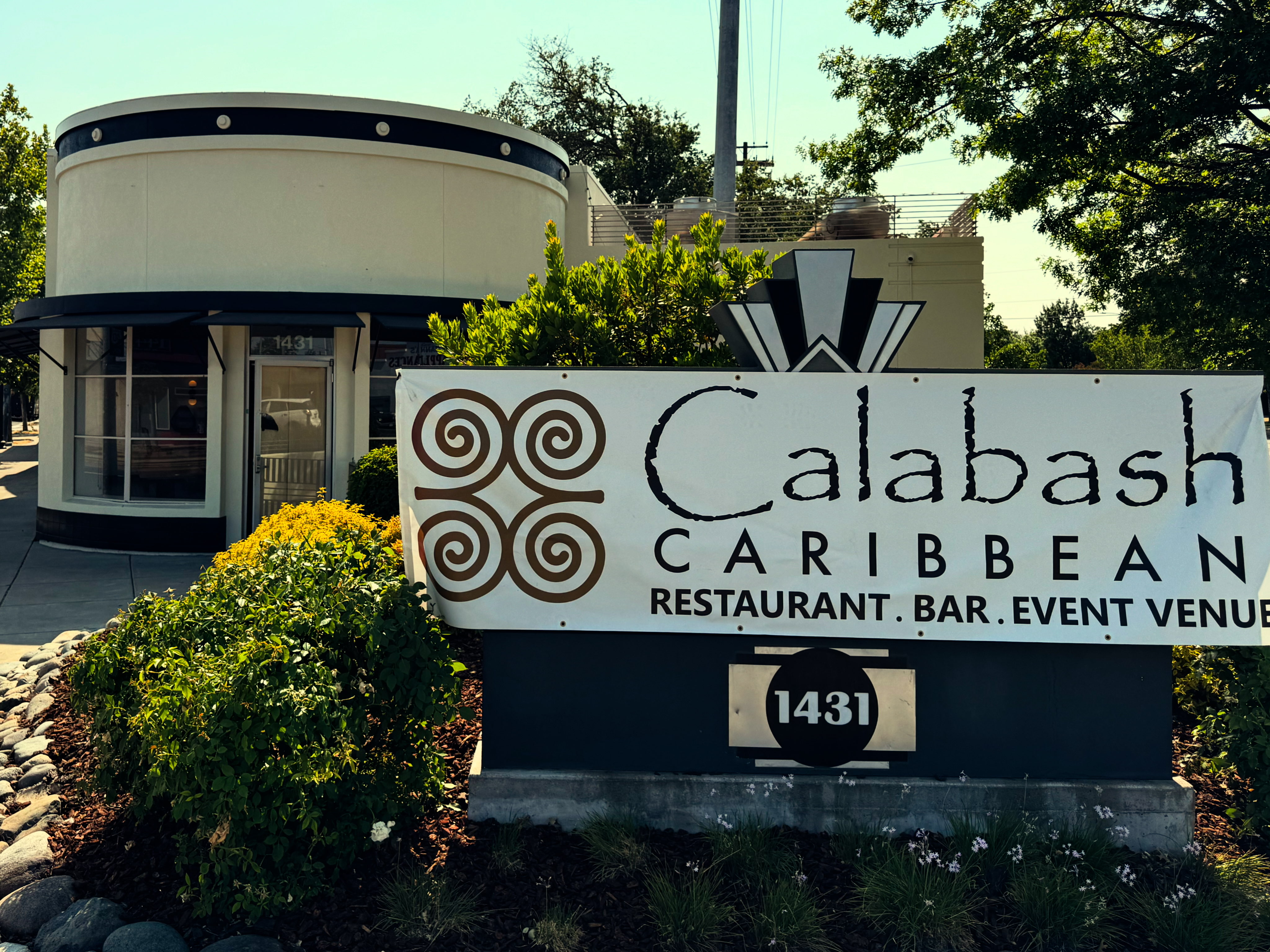 Calabash Caribbean Restaurant Exterior